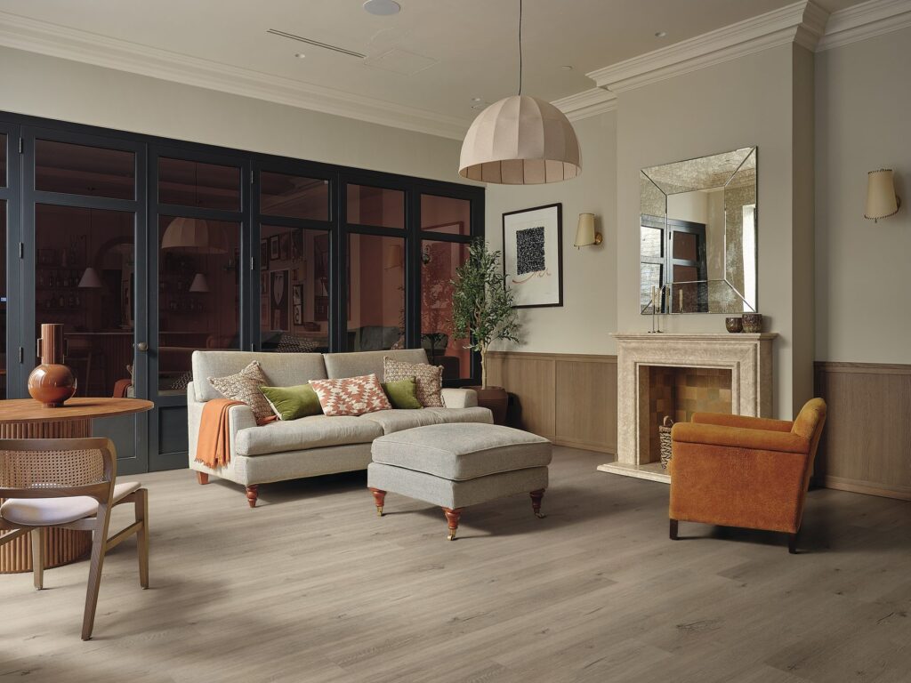 Montara Celeste Vinylboden im Raum
